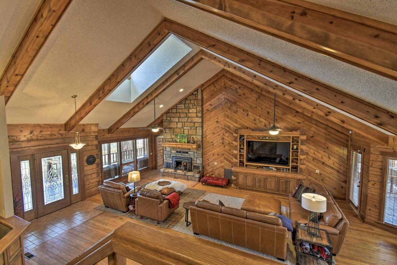 Hilltop Hot Springs Log Cabin With Hot Tub And Grill! Extérieur photo